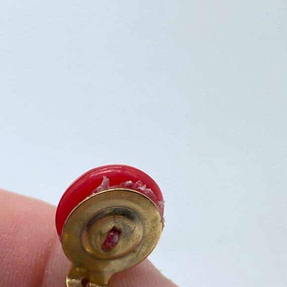 Vintage Hong Kong Red Blue & White Clip-On Dangle Earrings Gold-Tone Filigree - Picture 9 of 9